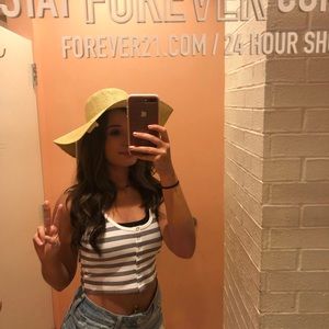 Meet your Posher, Megan